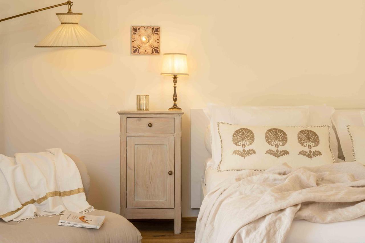 Casavostra - Ambience Suites Ostra Vetere Eksteriør billede