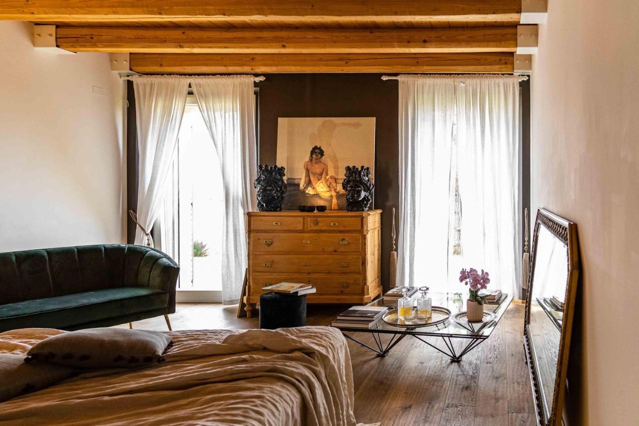 Casavostra - Ambience Suites Ostra Vetere Eksteriør billede